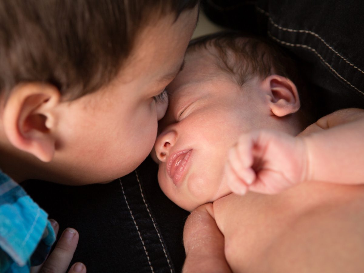 Llegar a casa con un recién nacido: Consejos para cuidar a su bebé
