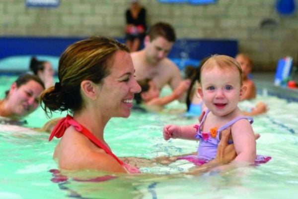parents-kids-swim-lessons